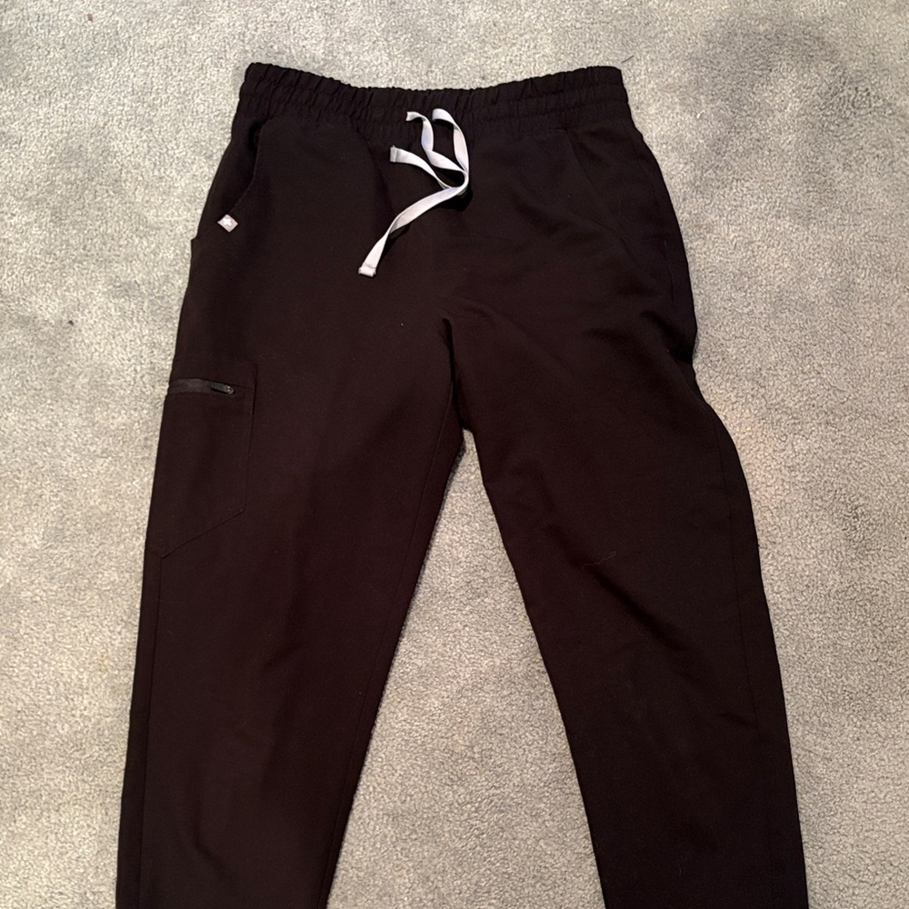 Figs scrubs pants